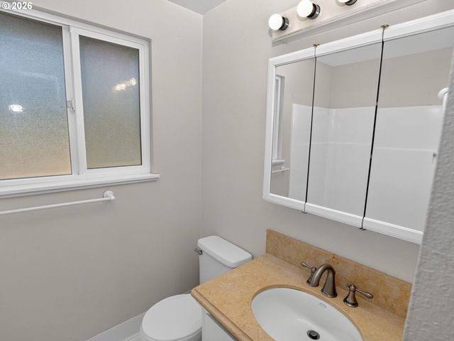 3095 Sw 202ND Ave, Beaverton, OR 97003