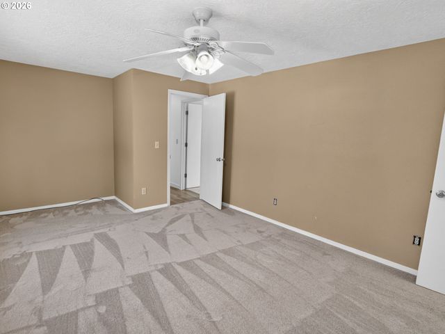 3095 Sw 202ND Ave, Beaverton, OR 97003