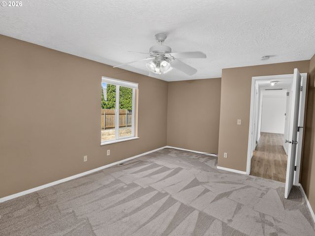 3095 Sw 202ND Ave, Beaverton, OR 97003