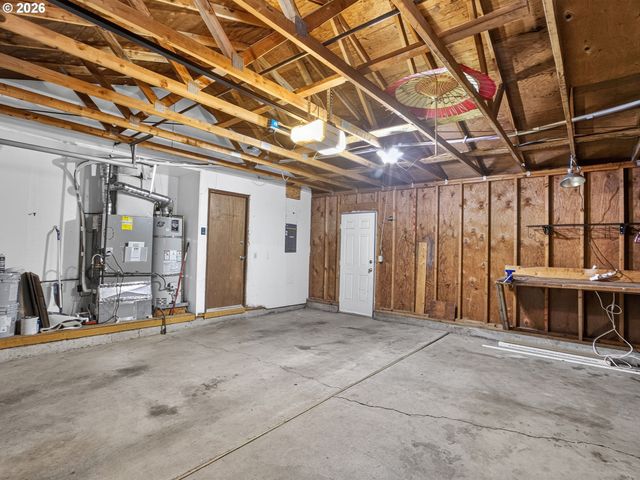3095 Sw 202ND Ave, Beaverton, OR 97003
