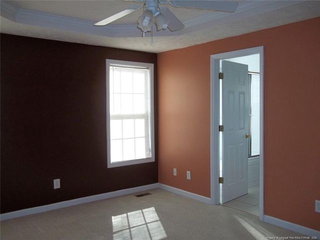 5619 Walking Trail, Hope Mills, NC 28079