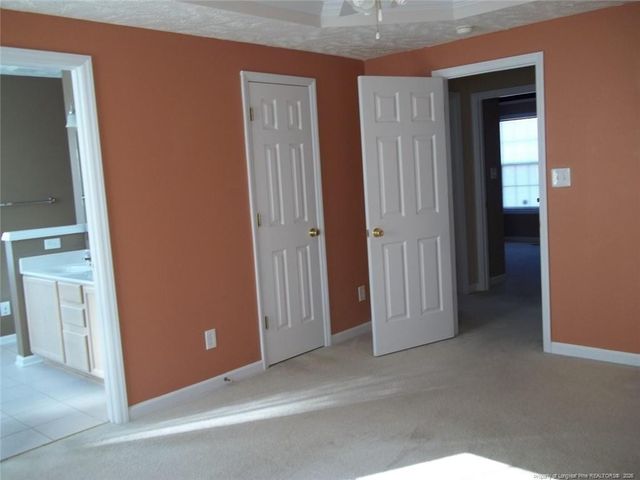 5619 Walking Trail, Hope Mills, NC 28079