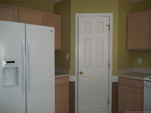 5619 Walking Trail, Hope Mills, NC 28079