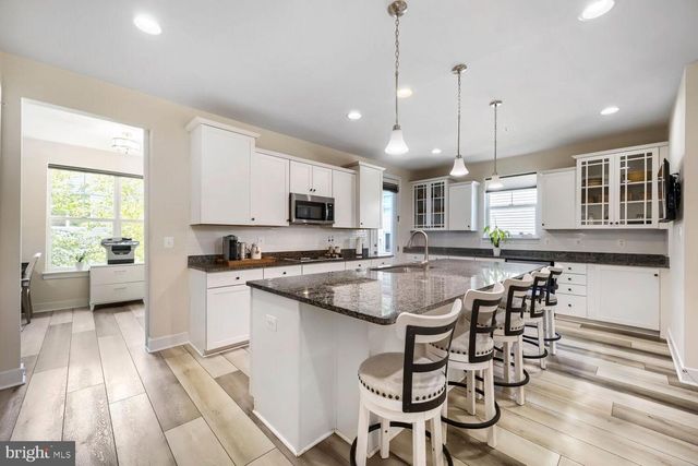 1258 HICKORY HILL CIR, Arnold, MD 21012