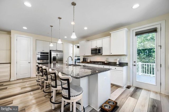 1258 HICKORY HILL CIR, Arnold, MD 21012