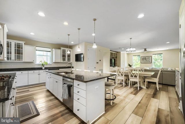 1258 HICKORY HILL CIR, Arnold, MD 21012