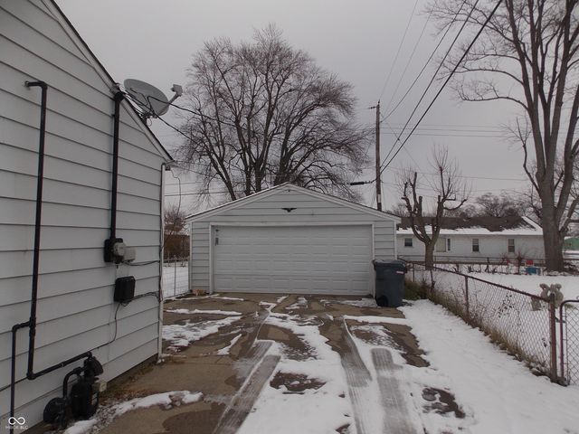 2608 Shawnee Drive, Anderson, IN 46012