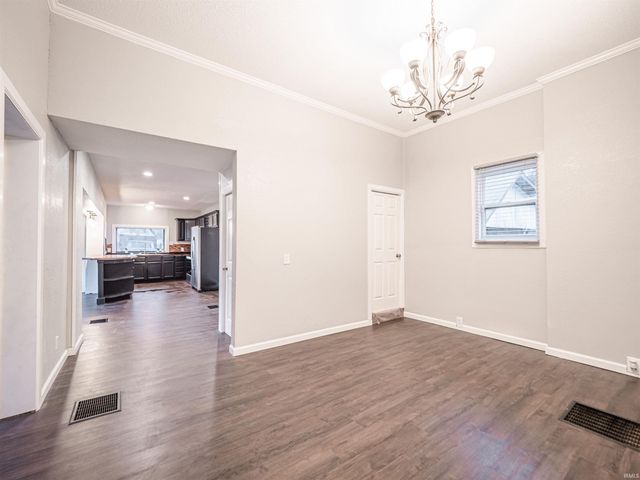 630 E Water Street, Mount Vernon, IN 47620