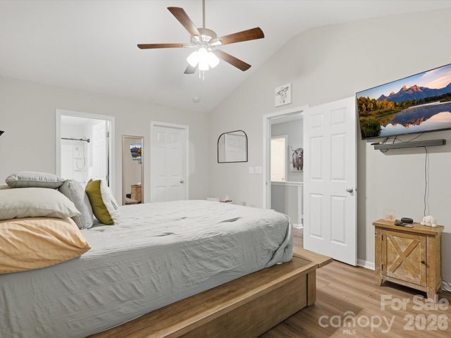1566 Glenbar Court, Clover, SC 29710