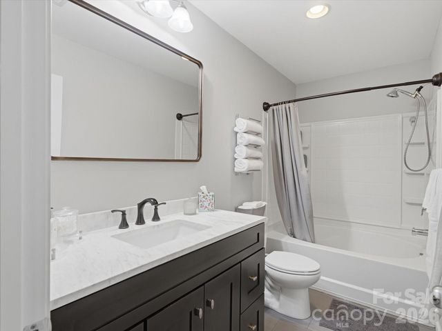1566 Glenbar Court, Clover, SC 29710