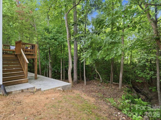 1566 Glenbar Court, Clover, SC 29710