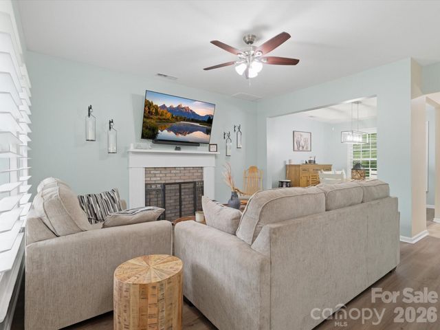 1566 Glenbar Court, Clover, SC 29710
