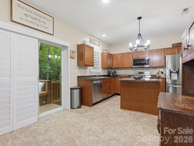 1566 Glenbar Court, Clover, SC 29710
