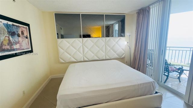 17375 Collins Ave 1003, Sunny Isles Beach, FL 33160