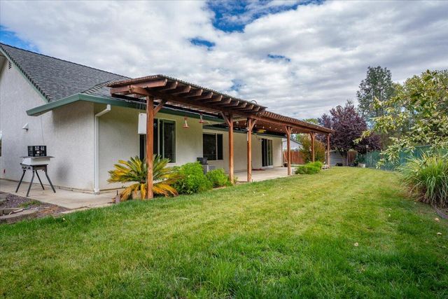 7728 Pit Road, Redding, CA 96001