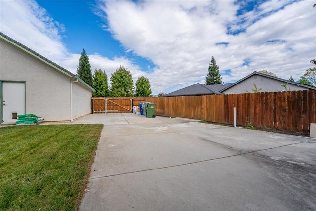 7728 Pit Road, Redding, CA 96001