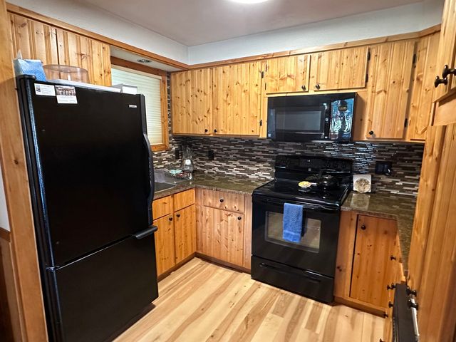 1343 Blockhouse Point Road, North Hero, VT 05474