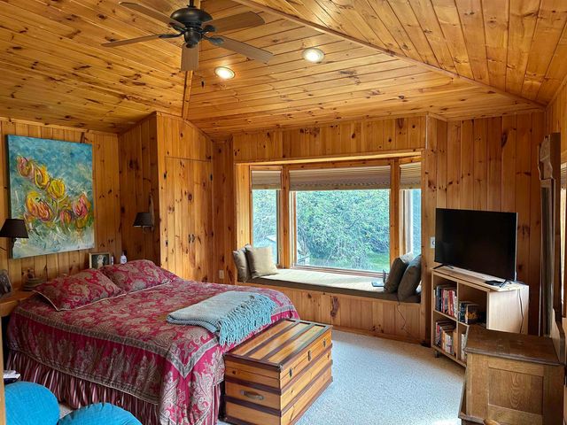 1343 Blockhouse Point Road, North Hero, VT 05474