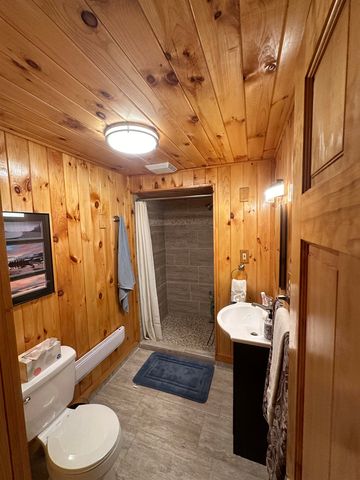 1343 Blockhouse Point Road, North Hero, VT 05474