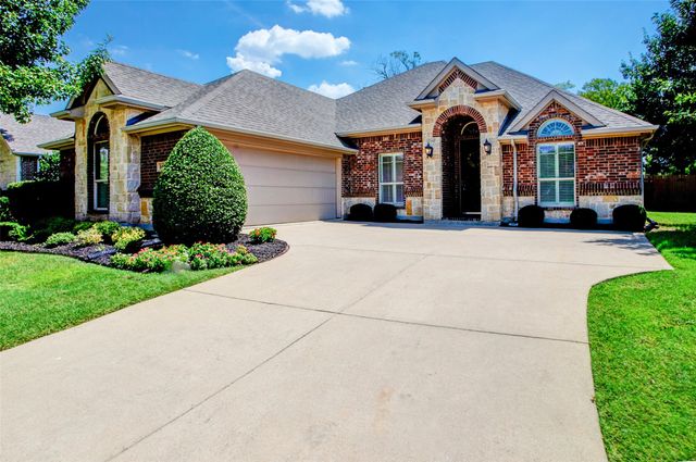 8407 Wildrock Court, Arlington, TX 76001