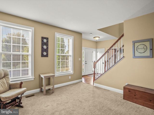 32 SPEND A BUCK DR, Dillsburg, PA 17019