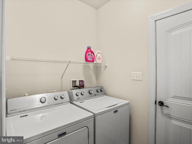 32 SPEND A BUCK DR, Dillsburg, PA 17019