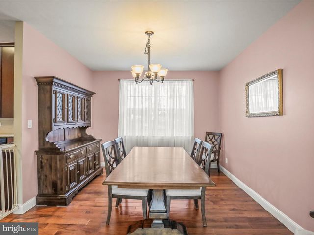 32 SPEND A BUCK DR, Dillsburg, PA 17019
