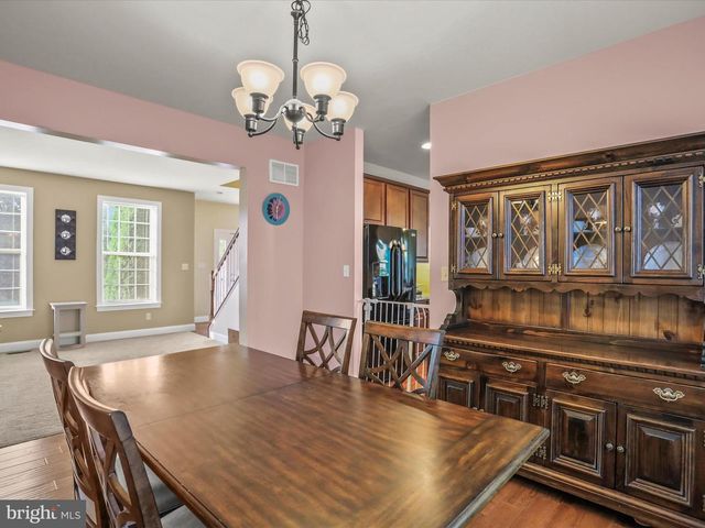 32 SPEND A BUCK DR, Dillsburg, PA 17019
