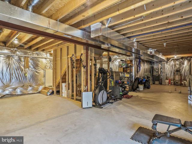 32 SPEND A BUCK DR, Dillsburg, PA 17019