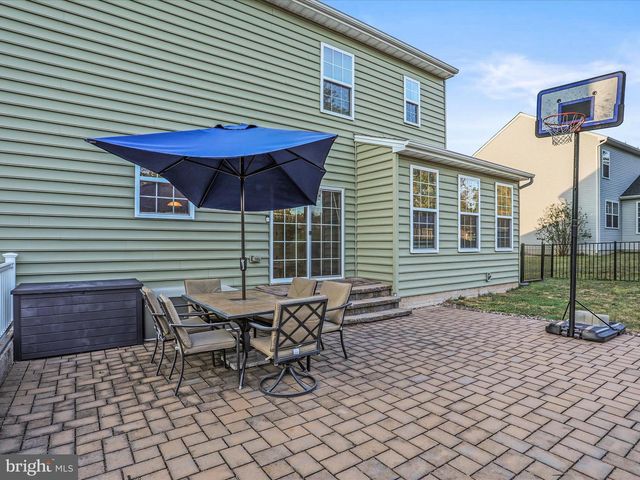 32 SPEND A BUCK DR, Dillsburg, PA 17019