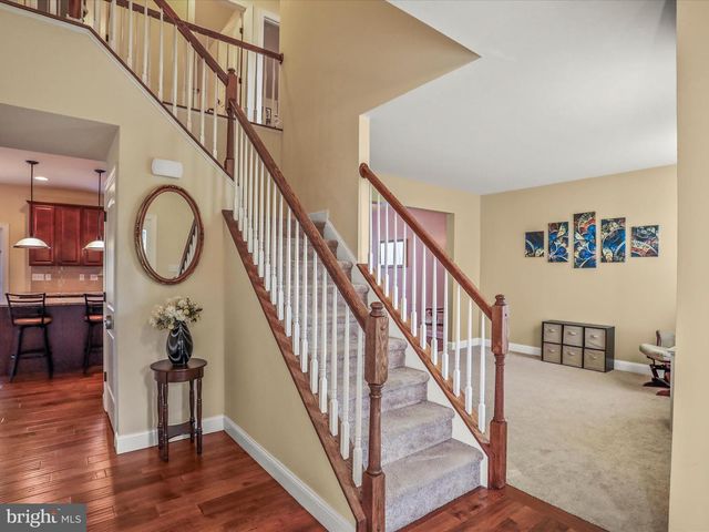 32 SPEND A BUCK DR, Dillsburg, PA 17019