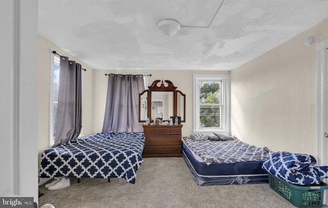 724 DIVISION ST, Trenton, NJ 08611