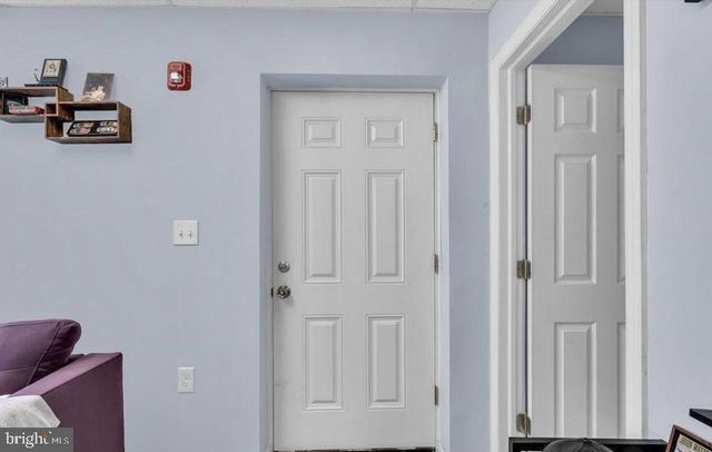 724 DIVISION ST, Trenton, NJ 08611