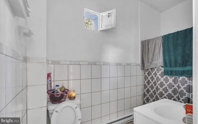 724 DIVISION ST, Trenton, NJ 08611