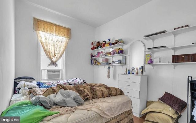 724 DIVISION ST, Trenton, NJ 08611