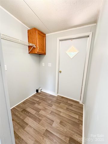 7298 Palm Tree Drive, Vale, NC 28168