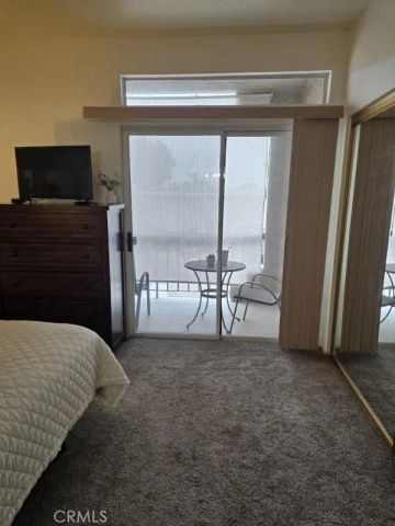 4591 Warner Avenue 203, Huntington Beach, CA 92649