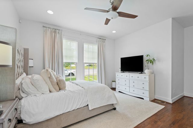 5505 Knob Rd, Nashville, TN 37209