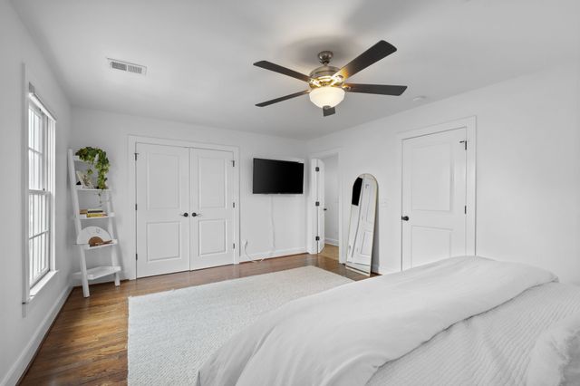 5505 Knob Rd, Nashville, TN 37209