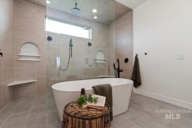 993 S Waning Ln, Eagle, ID 83616