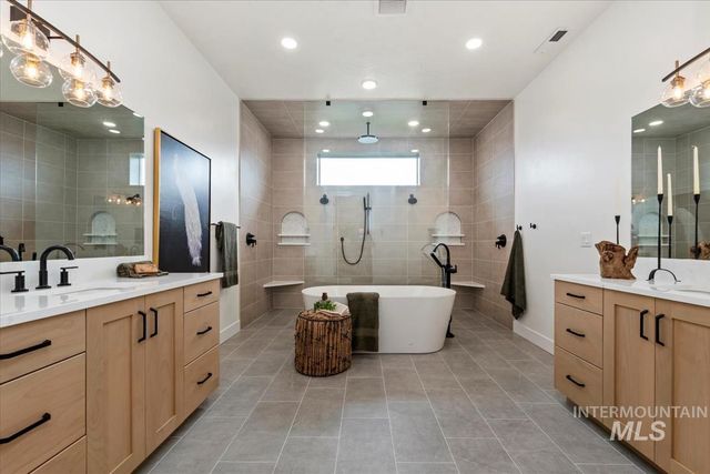 993 S Waning Ln, Eagle, ID 83616