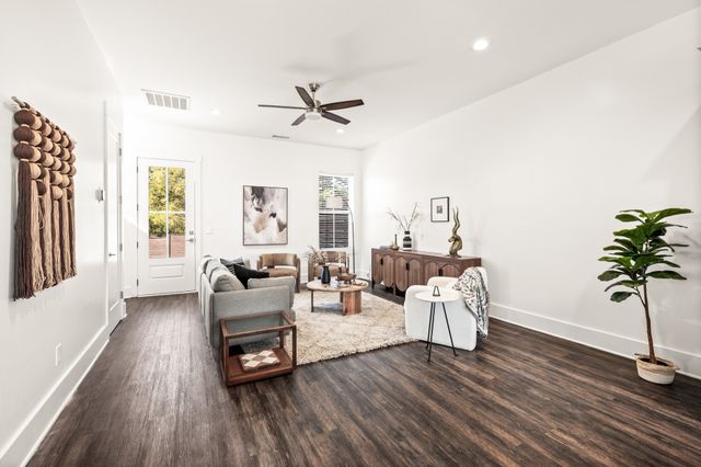 1000 Free Silver Rd, Nashville, TN 37207