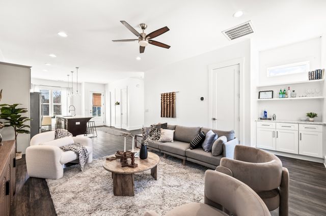 1000 Free Silver Rd, Nashville, TN 37207