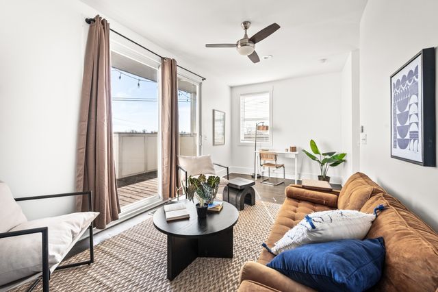 1000 Free Silver Rd, Nashville, TN 37207