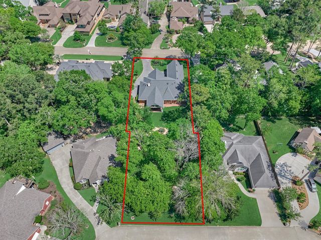 150 Lake View Circle, Montgomery, TX 77356