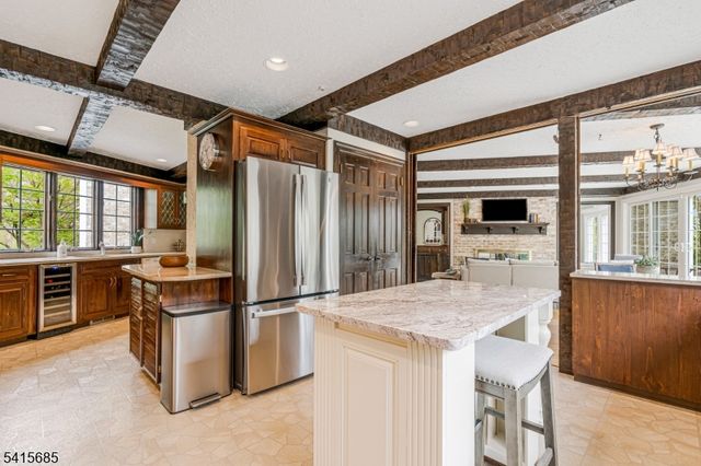 167 Ridge Rd, Watchung Boro, NJ 07069