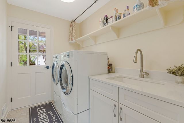 167 Ridge Rd, Watchung Boro, NJ 07069
