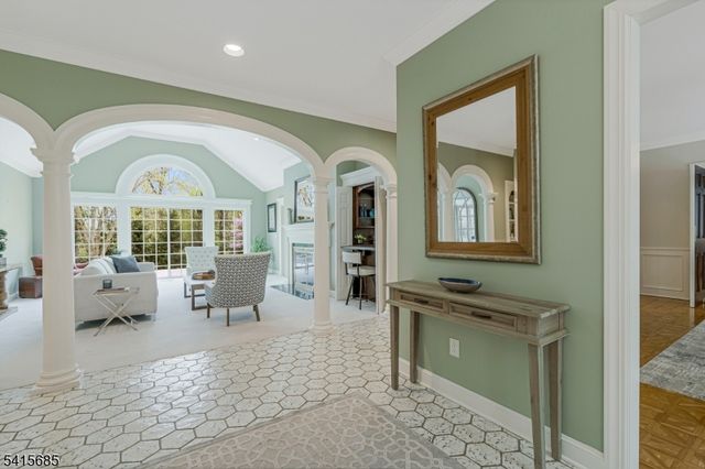 167 Ridge Rd, Watchung Boro, NJ 07069