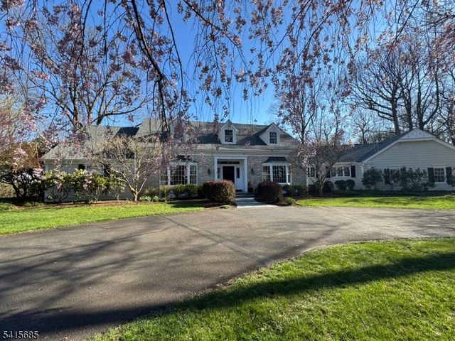 167 Ridge Rd, Watchung Boro, NJ 07069