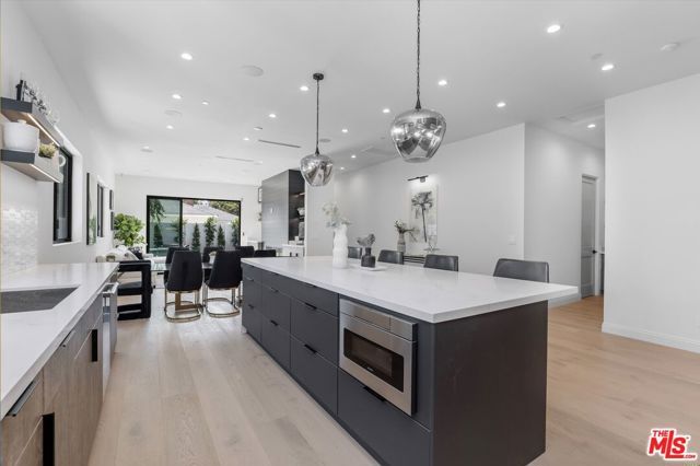 14602 Morrison Street, Sherman Oaks, CA 91403